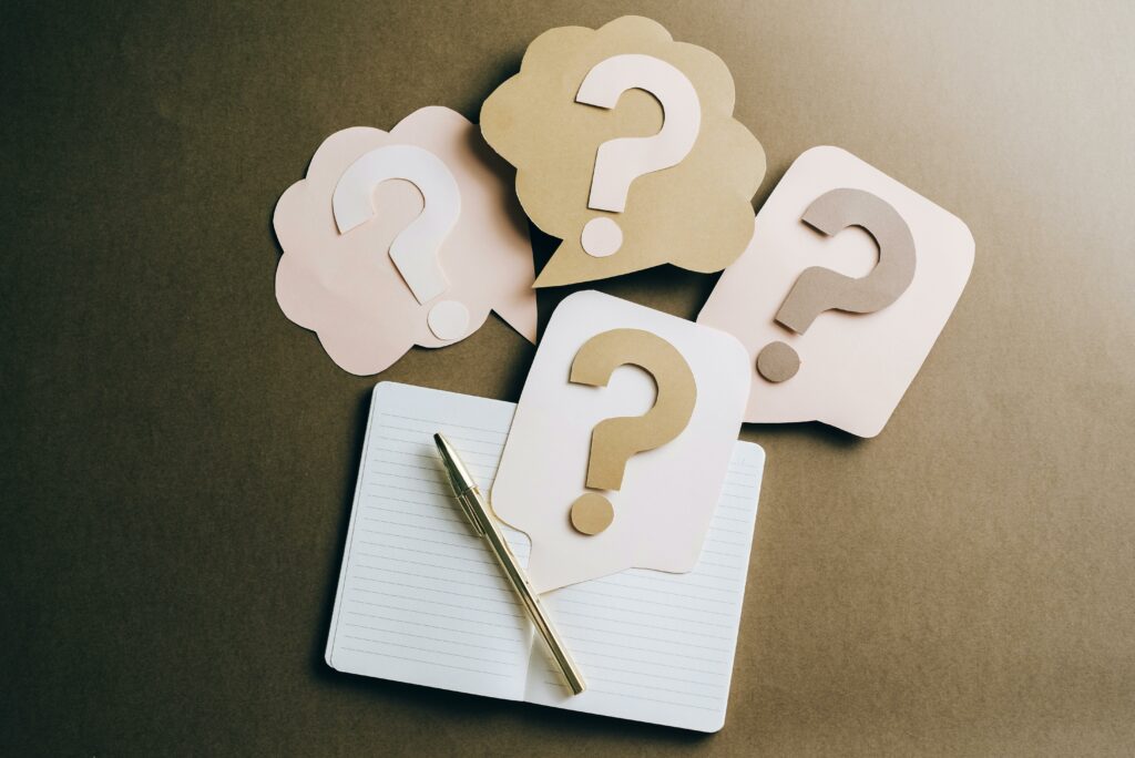 Question sur la voyance par email kyvoitou